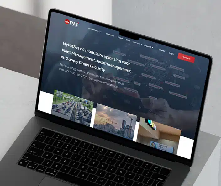 MyFMS.com in samenwerking met PetBase op laptop